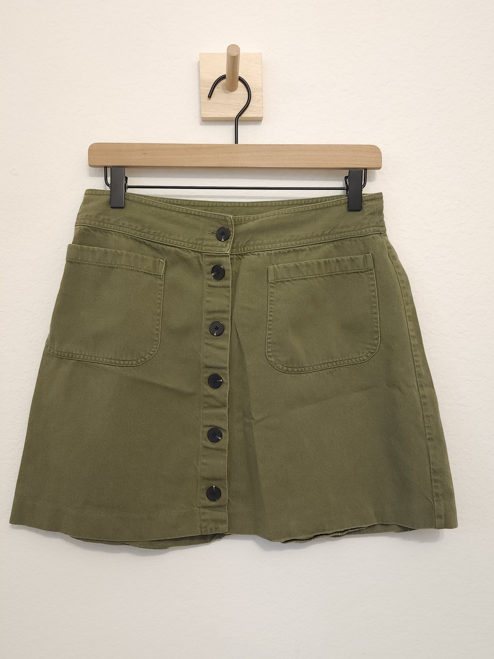 Madewell Olive Button-Front Mini Skirt Size 8
